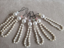 Load image into Gallery viewer, Pearl Phone Charm
