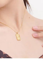Load image into Gallery viewer, Square Pendant Gold Necklace
