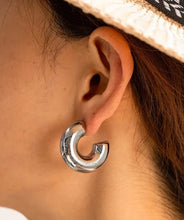 Load image into Gallery viewer, Chunky Hoops Gold/Silver
