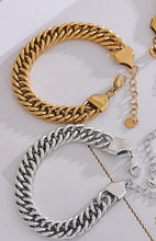 Load image into Gallery viewer, Wide Tight Chain Bracelet
