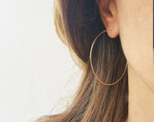 Load image into Gallery viewer, Big Gold Hoop Earrings
