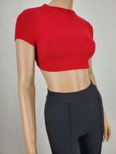 Load image into Gallery viewer, Backless Tie Back Short Sleeve Crop Top Red
