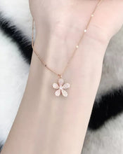 Load image into Gallery viewer, Petal Pendant Delicate Necklace
