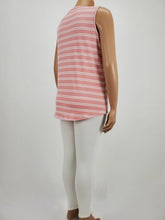 Load image into Gallery viewer, Faux Button Sleeveless Top with Front Tie Plus Size (Pink/White)
