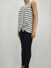Load image into Gallery viewer, Faux Button Sleeveless Top with Front Tie Plus Size (White/Black)
