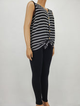 Load image into Gallery viewer, Faux Button Sleeveless Top with Front Tie Plus Size (Black/White)
