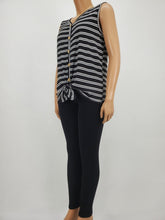 Load image into Gallery viewer, Faux Button Sleeveless Top with Front Tie Plus Size (Black/White)
