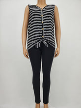 Load image into Gallery viewer, Faux Button Sleeveless Top with Front Tie Plus Size (Black/White)
